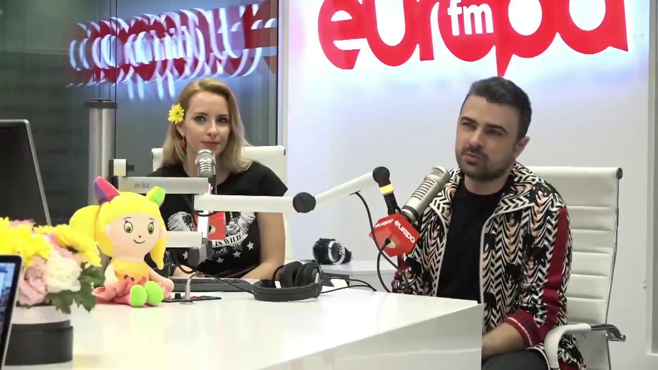 Cornel Ilie împreună cu soția și fata lui au venit la Dimineața Zurli